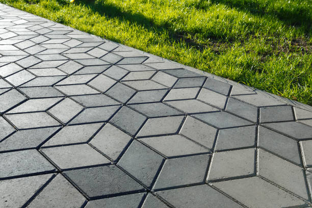 Best Best Driveway Pavers  in Bluff City, TN